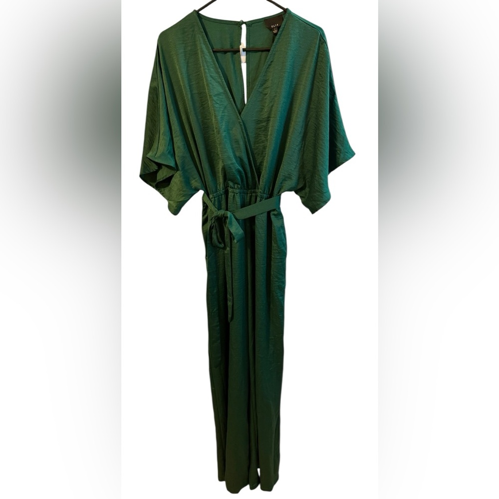 Emerald Green Olia Jumpsuit - NWT‎ - Large